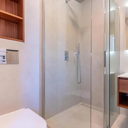 Tatil Evi Amazing In Blato With Wifi, Outdoor Swimming Pool And Heated Swimming Pool Prižba